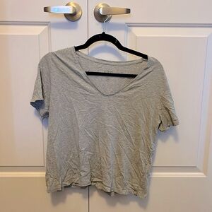 Simons Icone V-Neck T-Shirt